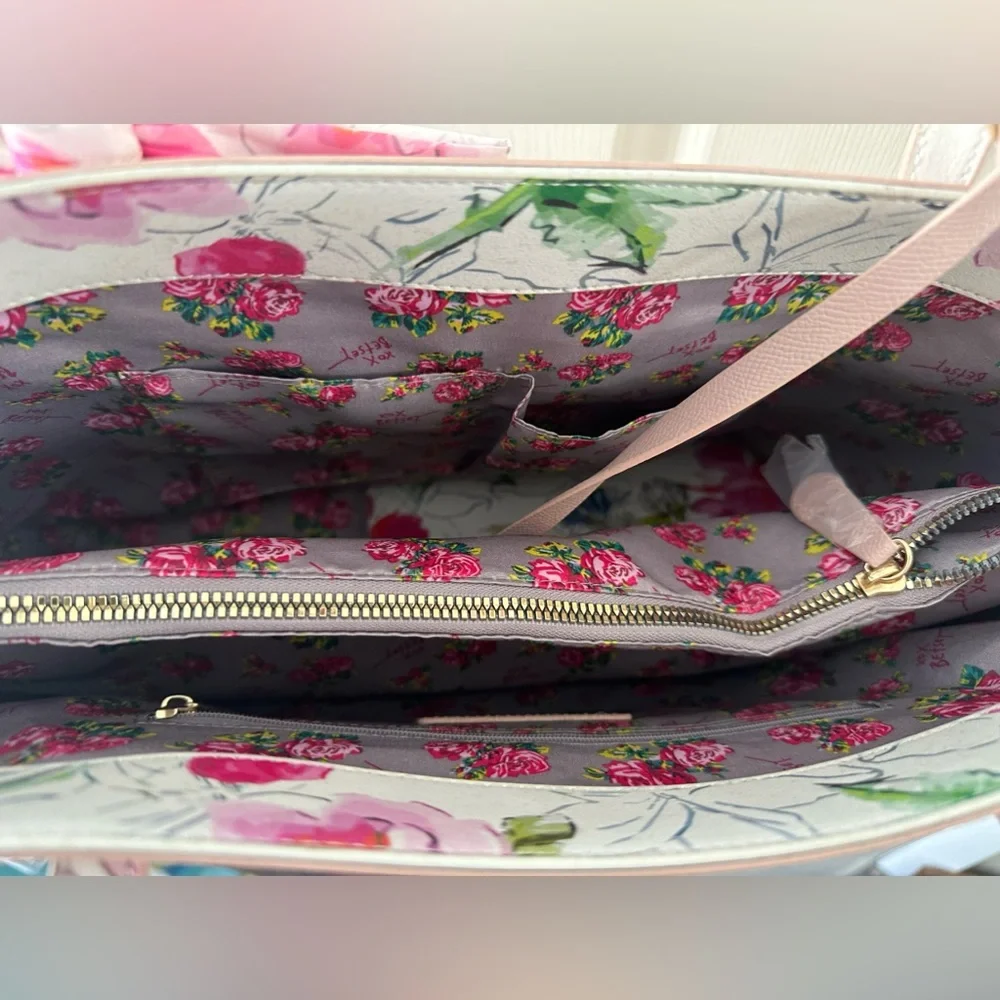 Betsey Johnson bag - Picture 2 of 4